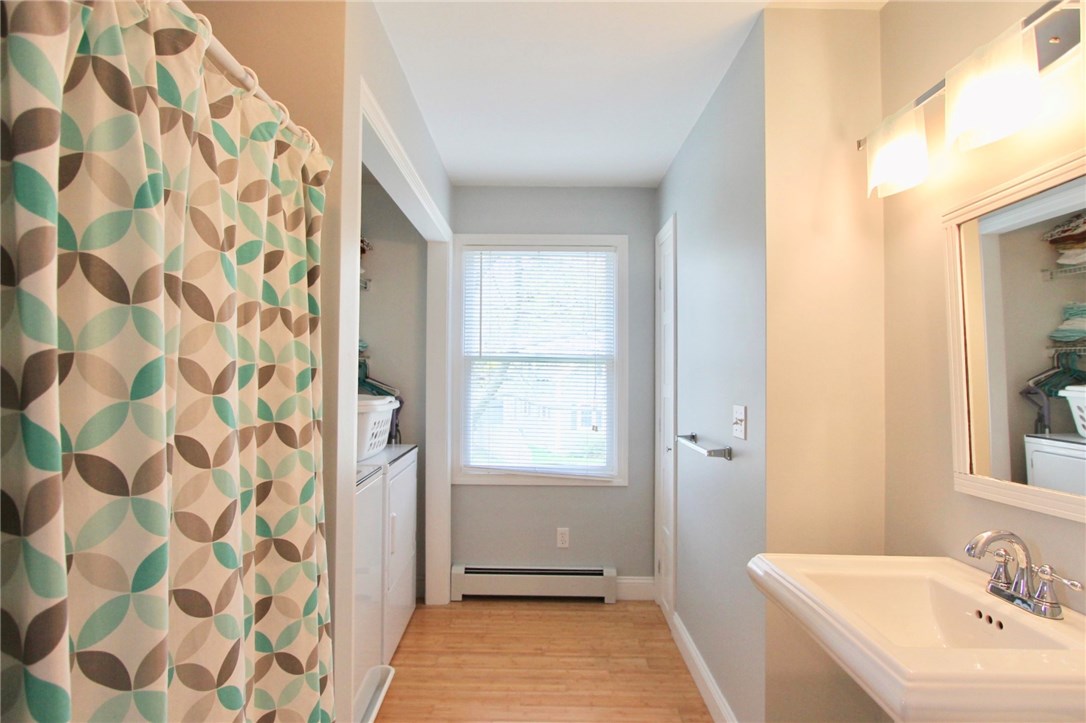 174 Riverside Street Portsmouth, RI 02871 - Photo 31 of 40