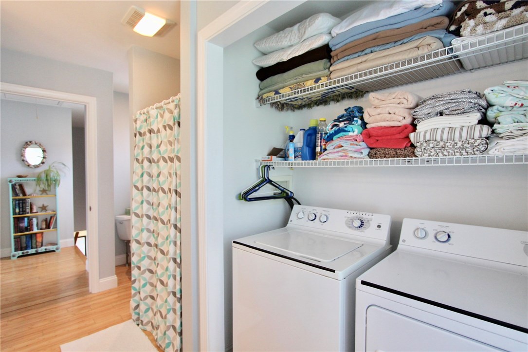 174 Riverside Street Portsmouth, RI 02871 - Photo 32 of 40