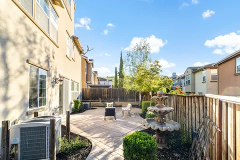 $1,745,000 | 300 Crestridge Court, San Jose, CA 95138