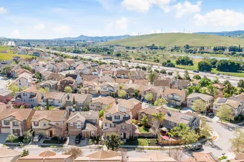 $1,745,000 | 300 Crestridge Court, San Jose, CA 95138