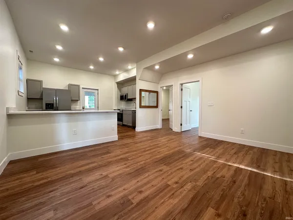 $1,500,000 | 509 North Washington Street, Bloomington, IN 47408