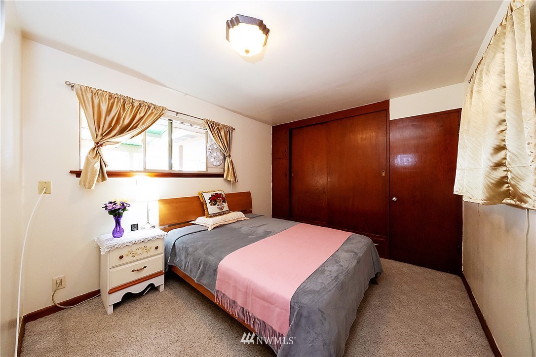 309 Wells Avenue North Renton, WA 98057 - Photo 20 of 26 Gallery Image 20