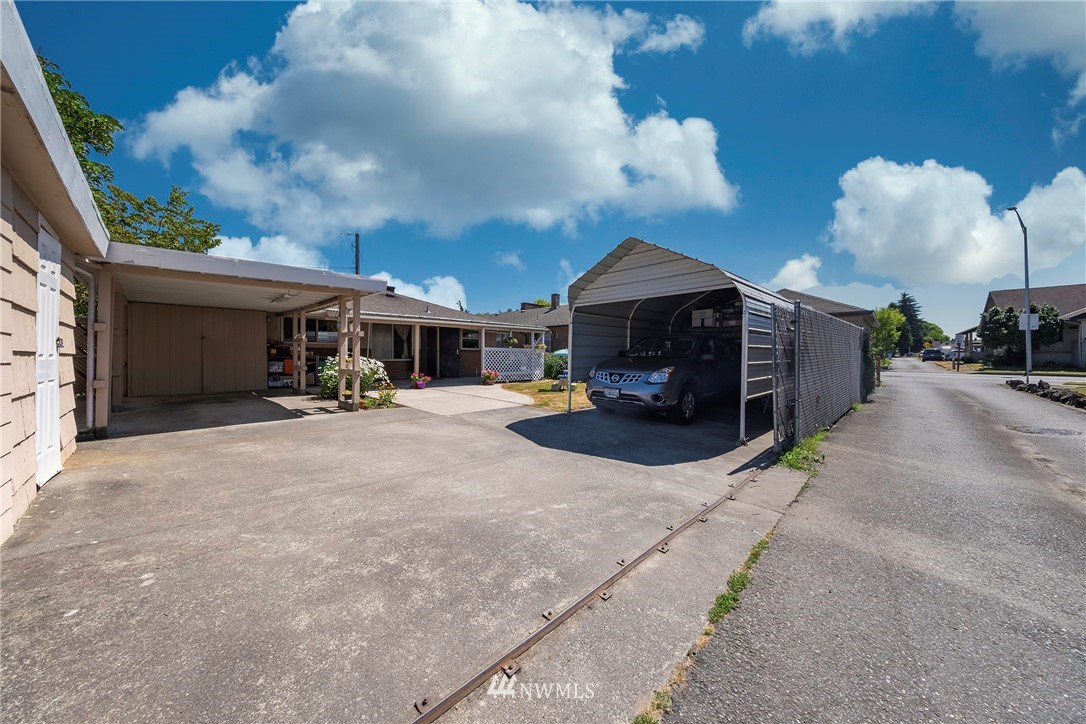 309 Wells Avenue North Renton, WA 98057 - Photo 25 of 26 Gallery Image 25