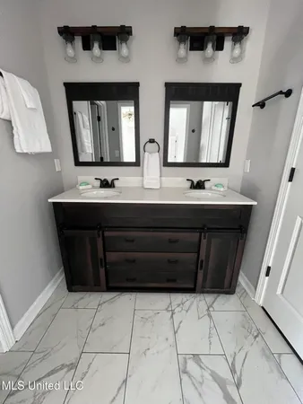 $273,900 | 214 Circle Gate Drive, Senatobia, MS 38668