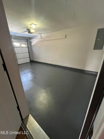 $279,900 | 214 Circle Gate Drive, Senatobia, MS 38668