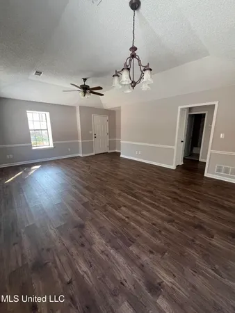 $273,900 | 214 Circle Gate Drive, Senatobia, MS 38668