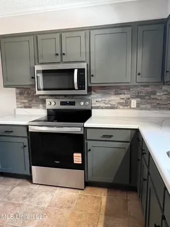 $273,900 | 214 Circle Gate Drive, Senatobia, MS 38668