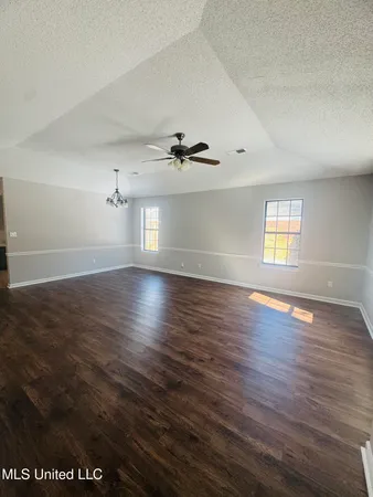 $273,900 | 214 Circle Gate Drive, Senatobia, MS 38668