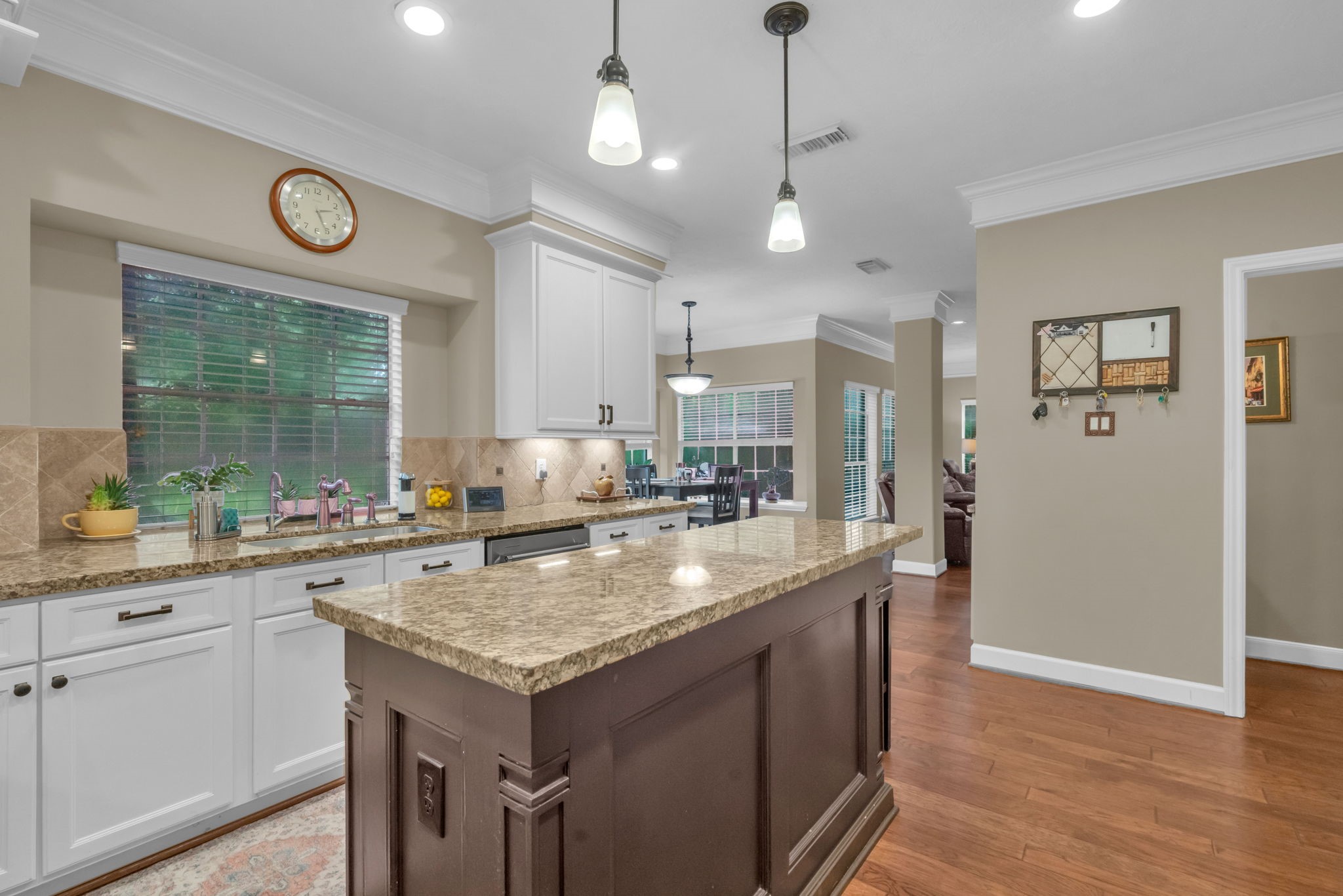 16318 Avenplace Road Tomball, TX 77377 - Photo 19 of 50