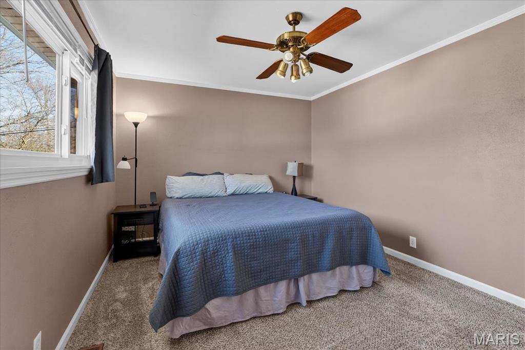 1335 Derhake Road Florissant, MO 63033 - Photo 15 of 35