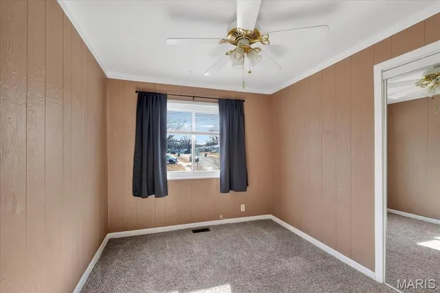 $215,000 | 1335 Derhake Road, Florissant, MO 63033