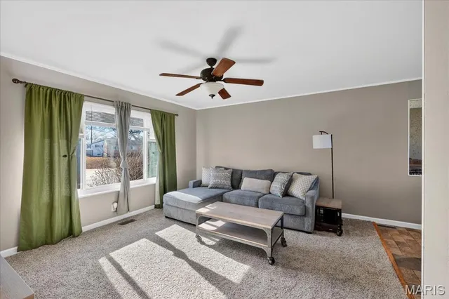 $215,000 | 1335 Derhake Road, Florissant, MO 63033