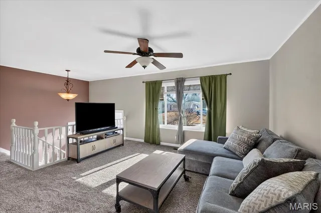 $215,000 | 1335 Derhake Road, Florissant, MO 63033