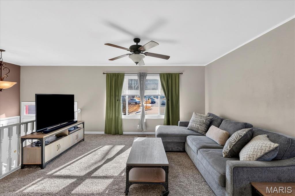 1335 Derhake Road Florissant, MO 63033 - Photo 6 of 35