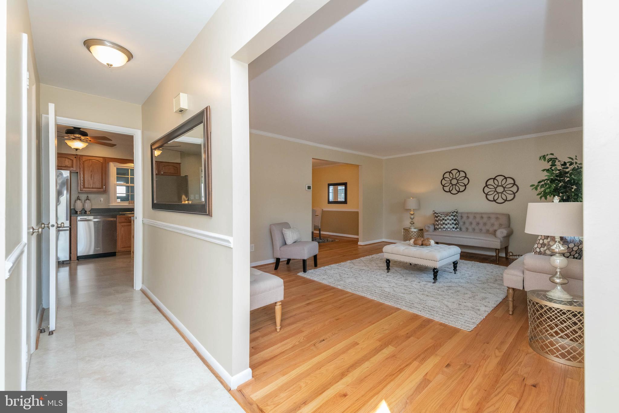 534 Anneslie Road Baltimore, MD 21212 - Photo 4 of 40