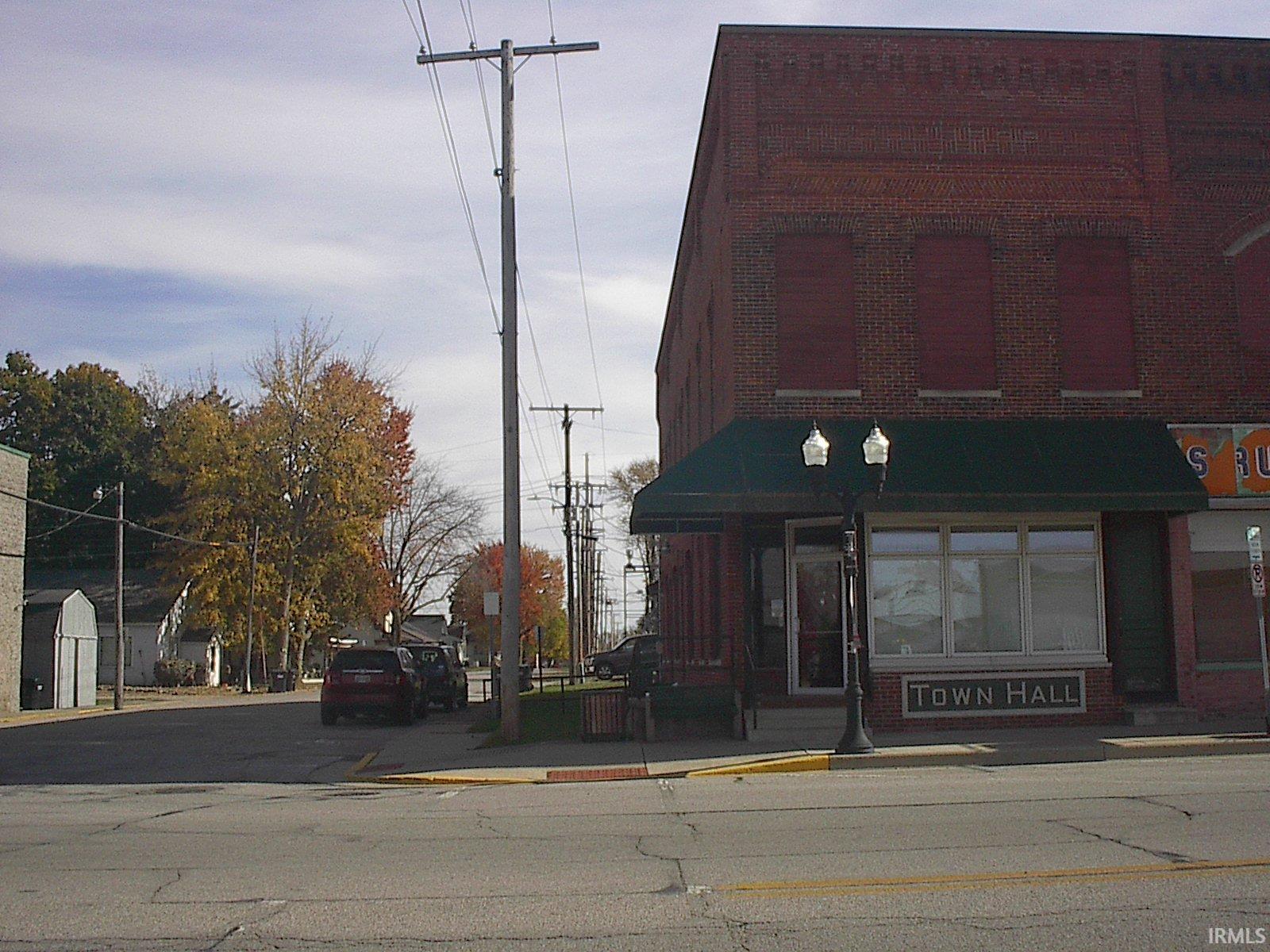 280 North Wayne Street Waterloo, IN 46793 - Photo 1 of 12 Gallery Image 1