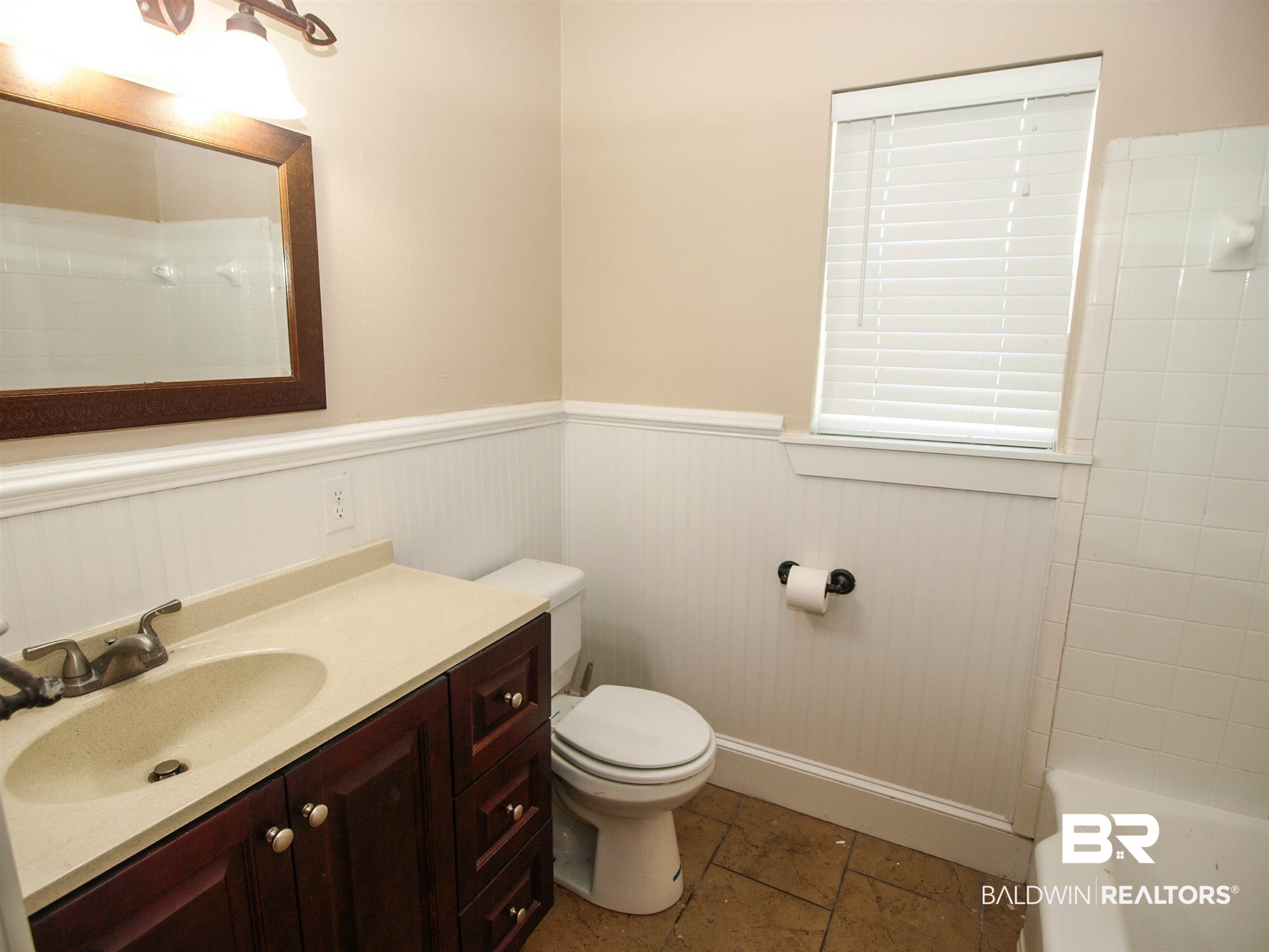 18 Kirby Street Mobile, AL 36607 - Photo 6 of 16