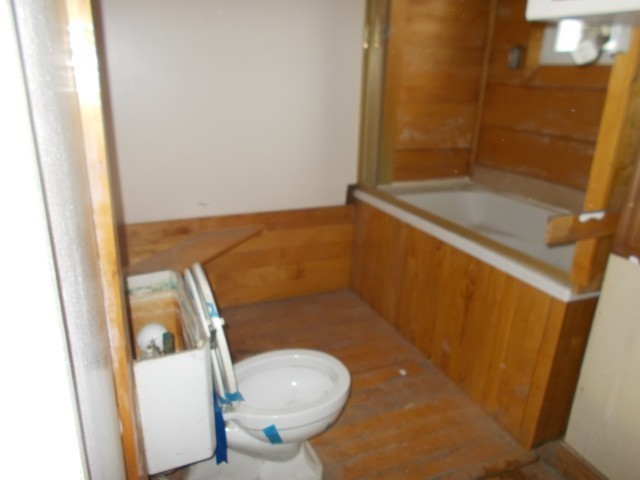169 Main Street Middlebury, NY 14591 - Photo 16 of 23 BATHROOM