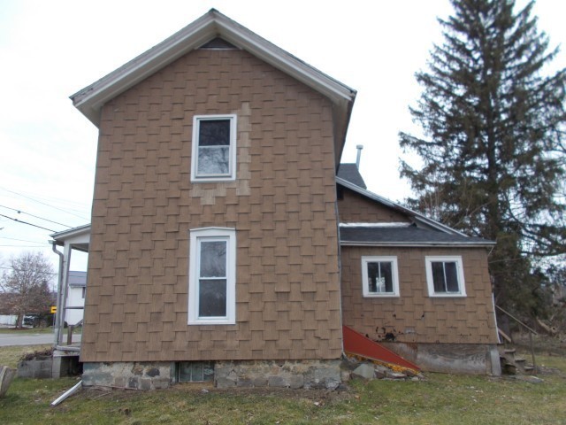 169 Main Street Middlebury, NY 14591 - Photo 9 of 23 BACK