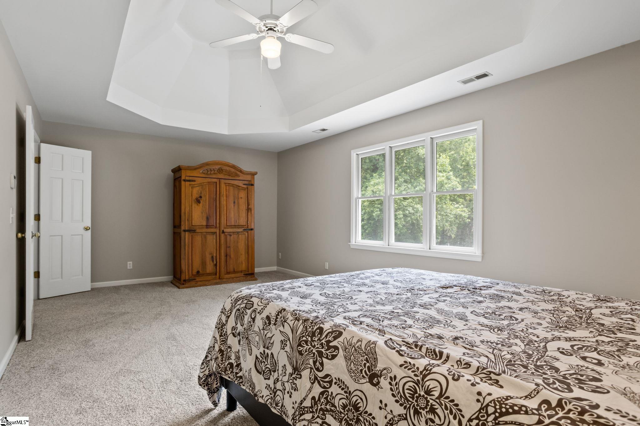 111 Squires Creek Road Simpsonville, SC 29681 - Photo 4 of 36 Gallery Image 4