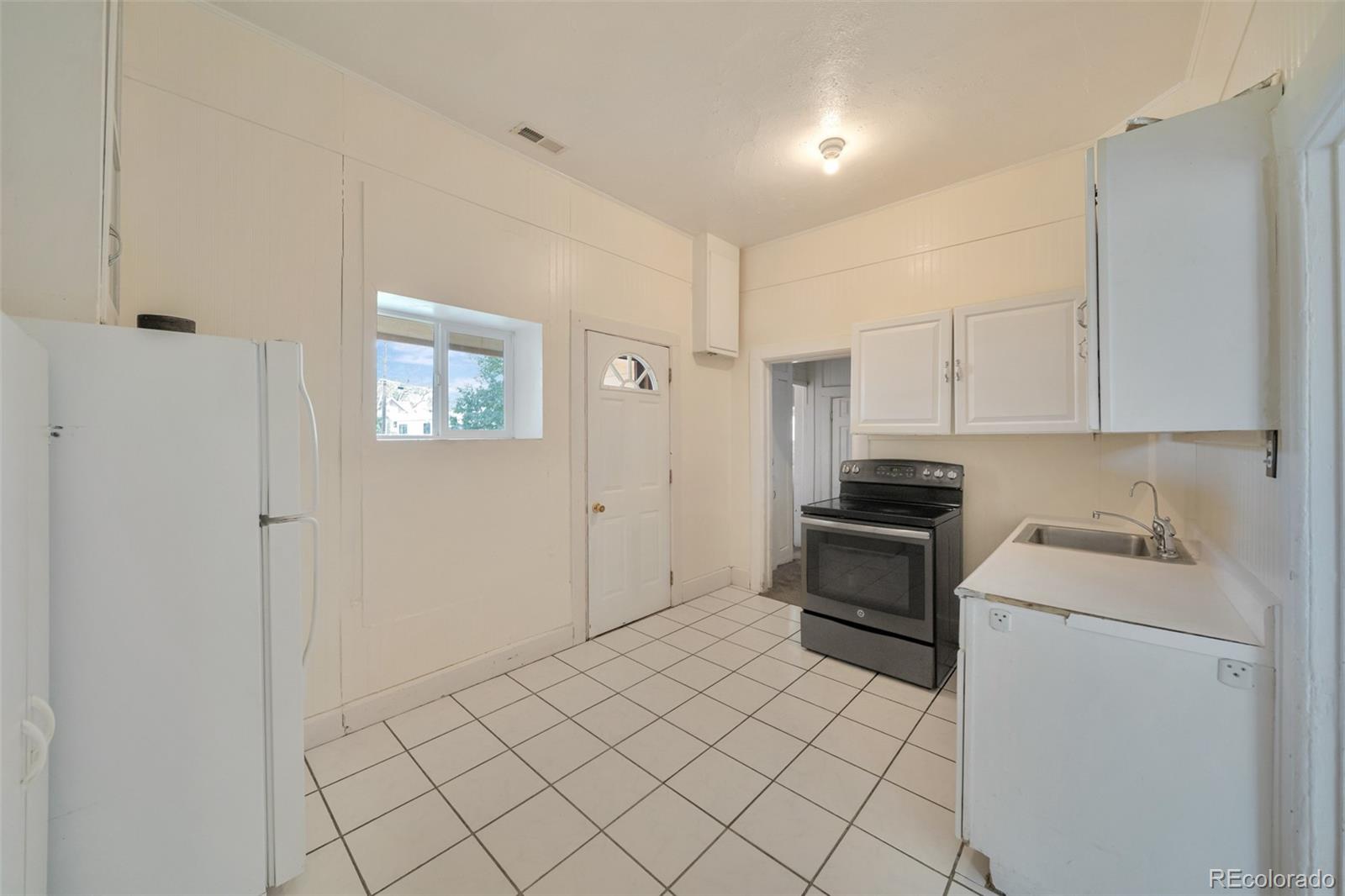 318 Prospect Street Fort Morgan, CO 80701 - Photo 9 of 26