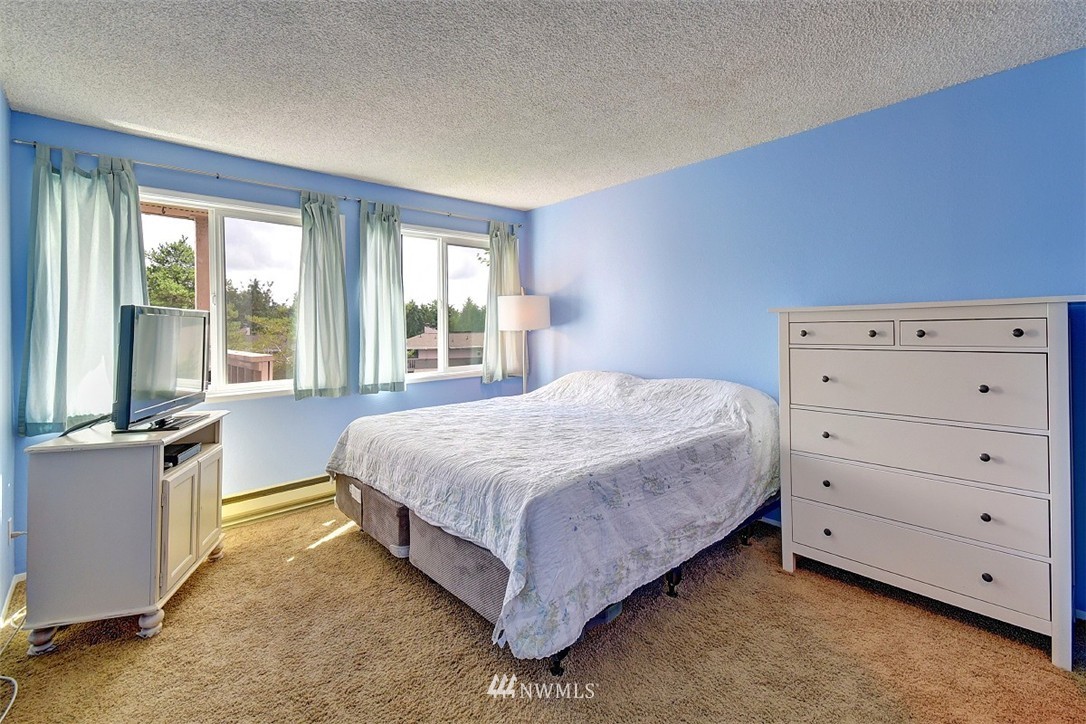 7577 Old Redmond Road, Unit 5 Redmond, WA 98052 - Photo 13 of 17