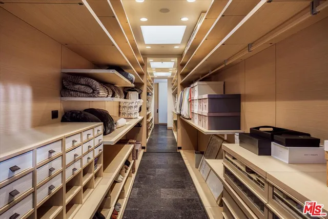 a view of an entryway