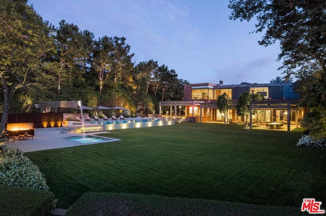 3350 Stoneridge Lane Los Angeles, CA 90077 - Photo 30 of 42 a view of a park with big trees