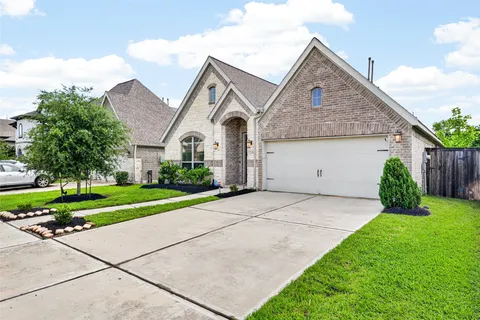 $412,000 | 2326 Calm Channel Court, Missouri City, TX 77459