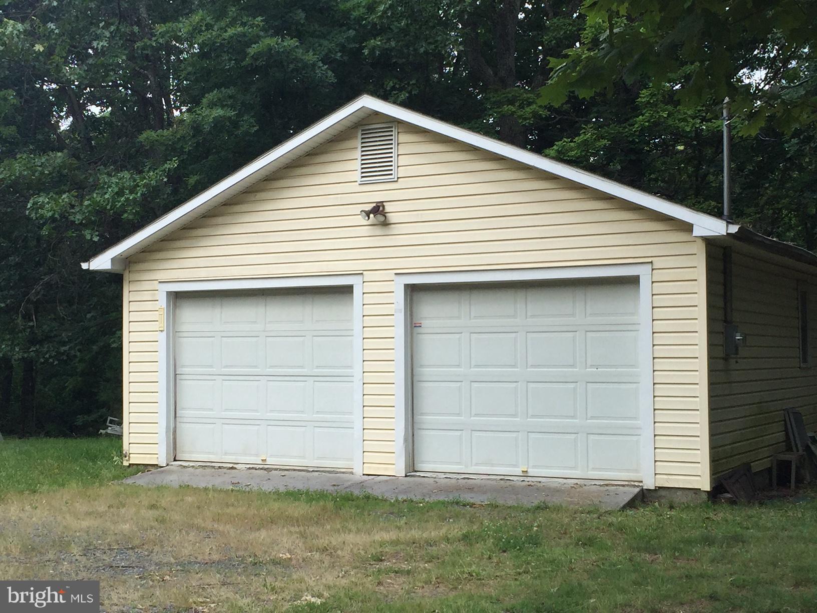 1470 Redbud Road Winchester, VA 22603 - Photo 3 of 30 Exterior (General)2 car detached garage