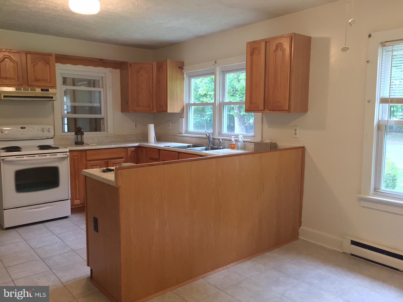 1470 Redbud Road Winchester, VA 22603 - Photo 7 of 30 Kitchen