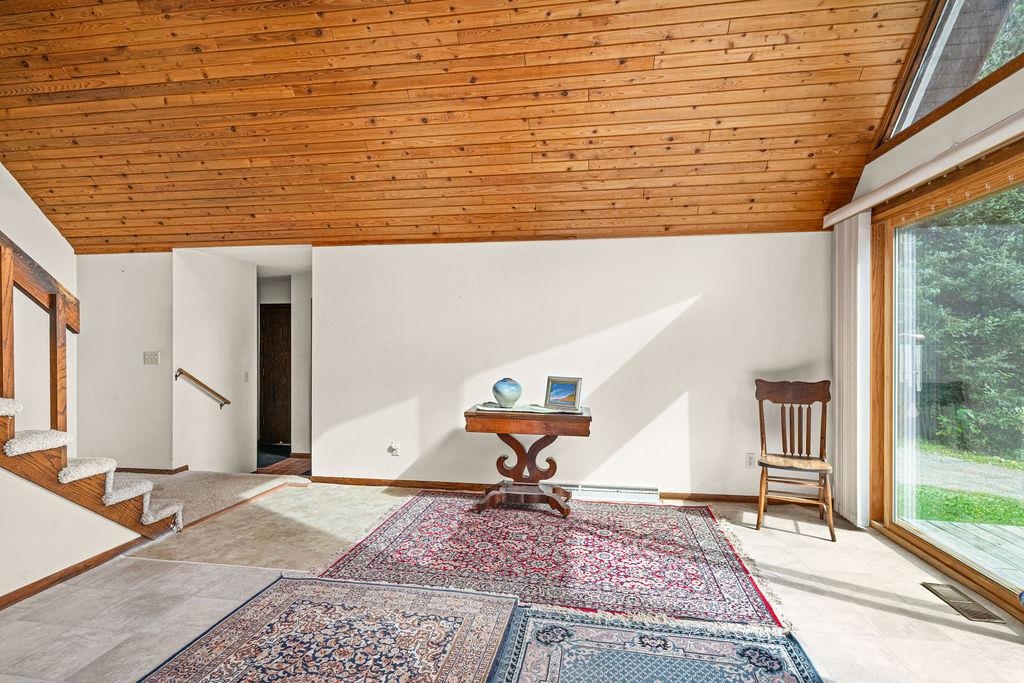 4829 Lavaque Bypass Road Hermantown, MN 55811 - Photo 3 of 40
