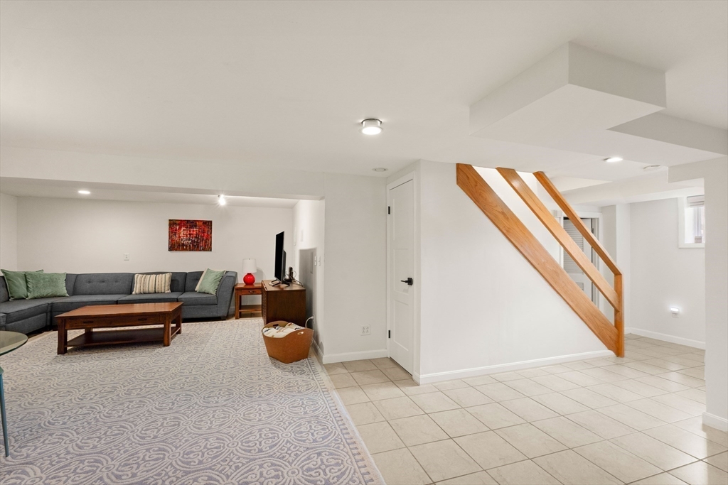 285 Brush Hill Road Milton, MA 02186 - Photo 19 of 30