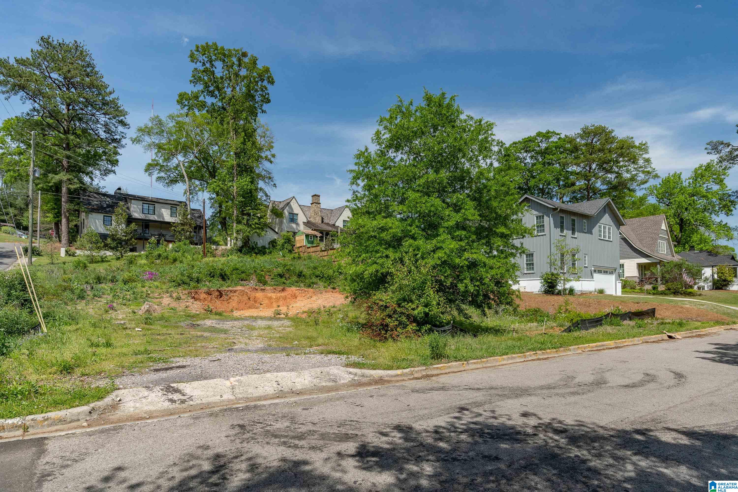 1104 Irving Road, Unit 2 Birmingham, AL 35209 - Photo 15 of 15