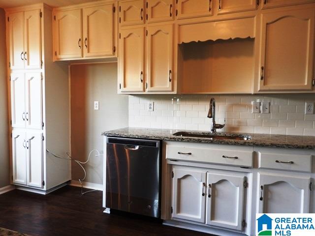 4048 Sherborne Road Irondale, AL 35210 - Photo 10 of 36