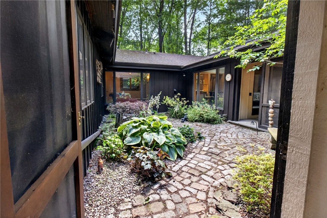 150 Park Road Pittsford, NY 14534 - Photo 25 of 42