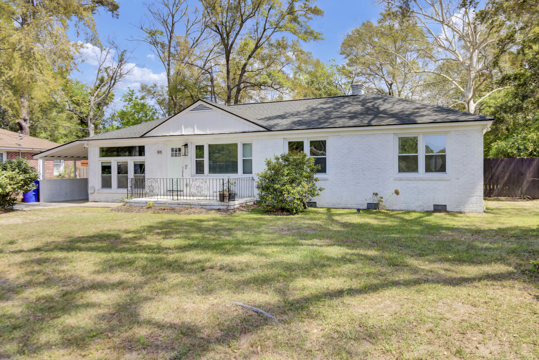 818 West Madison Avenue Charleston, SC 29412 - Photo 2 of 49 02_2_mls