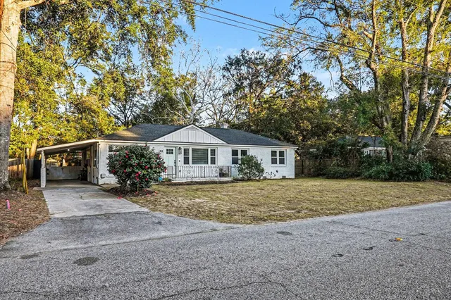 $650,000 | 818 West Madison Avenue, Charleston, SC 29412