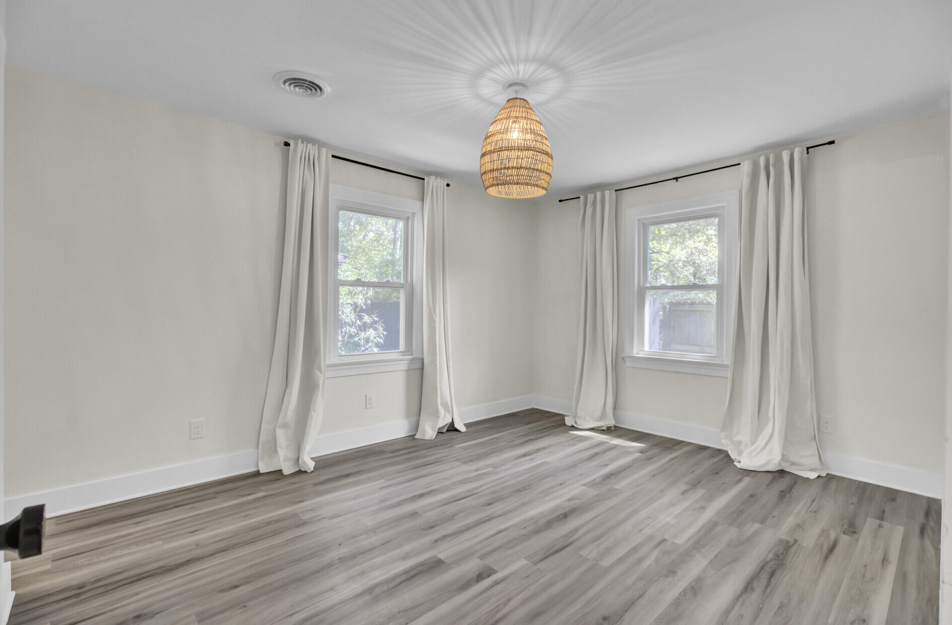 818 West Madison Avenue Charleston, SC 29412 - Photo 31 of 49 31_31_mls