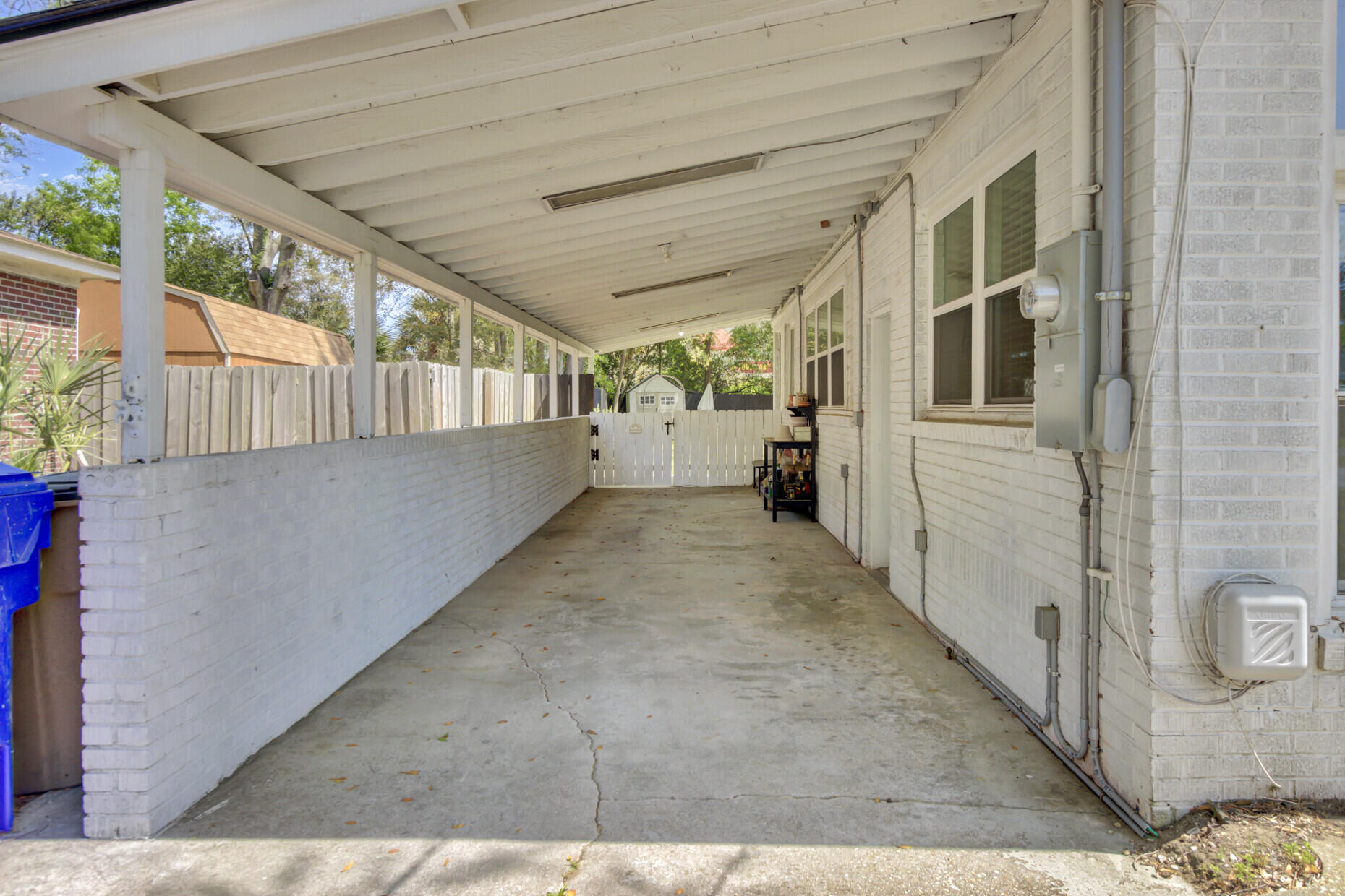 818 West Madison Avenue Charleston, SC 29412 - Photo 4 of 49 04_4_mls