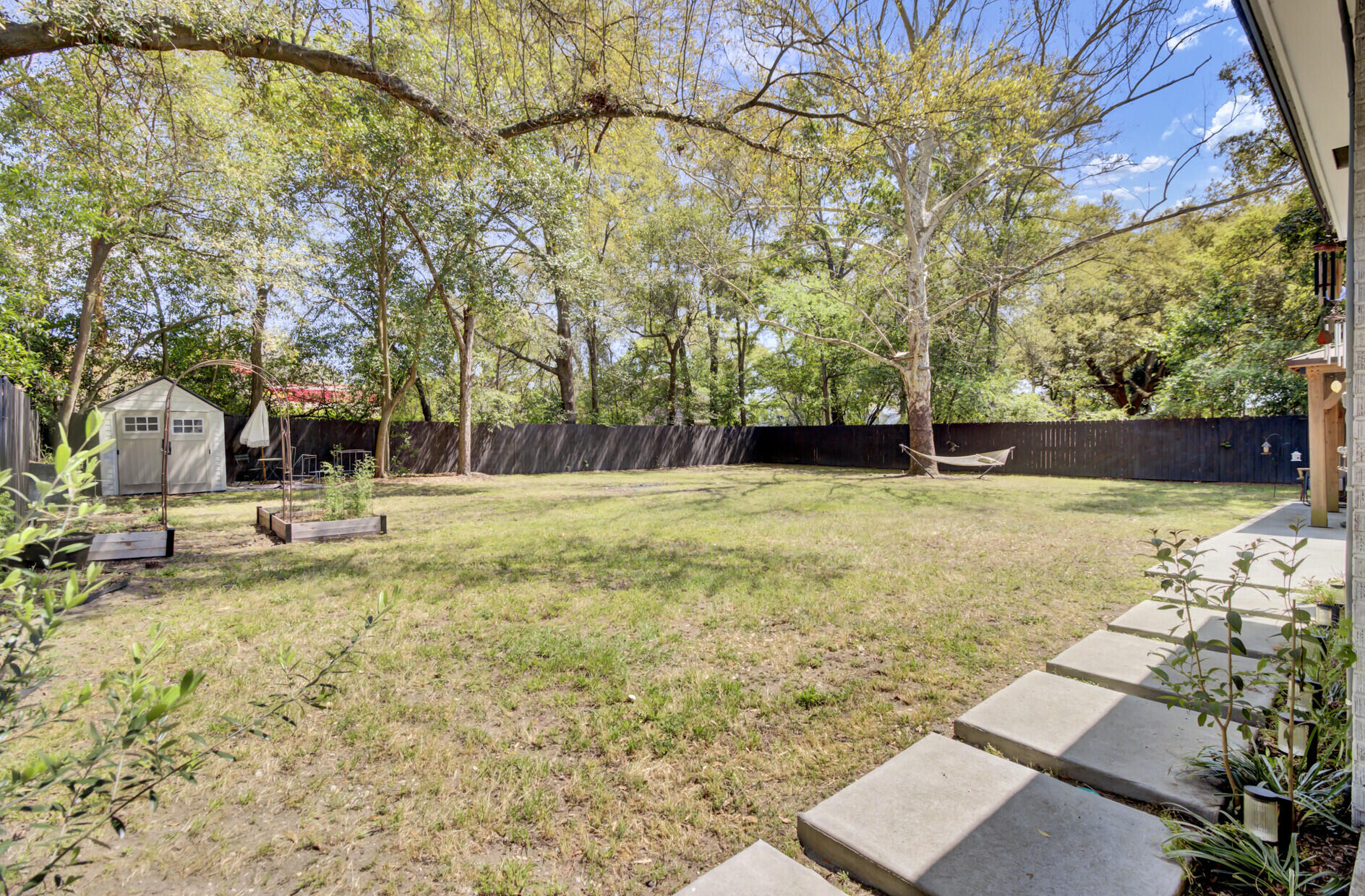818 West Madison Avenue Charleston, SC 29412 - Photo 48 of 49 48_48_mls