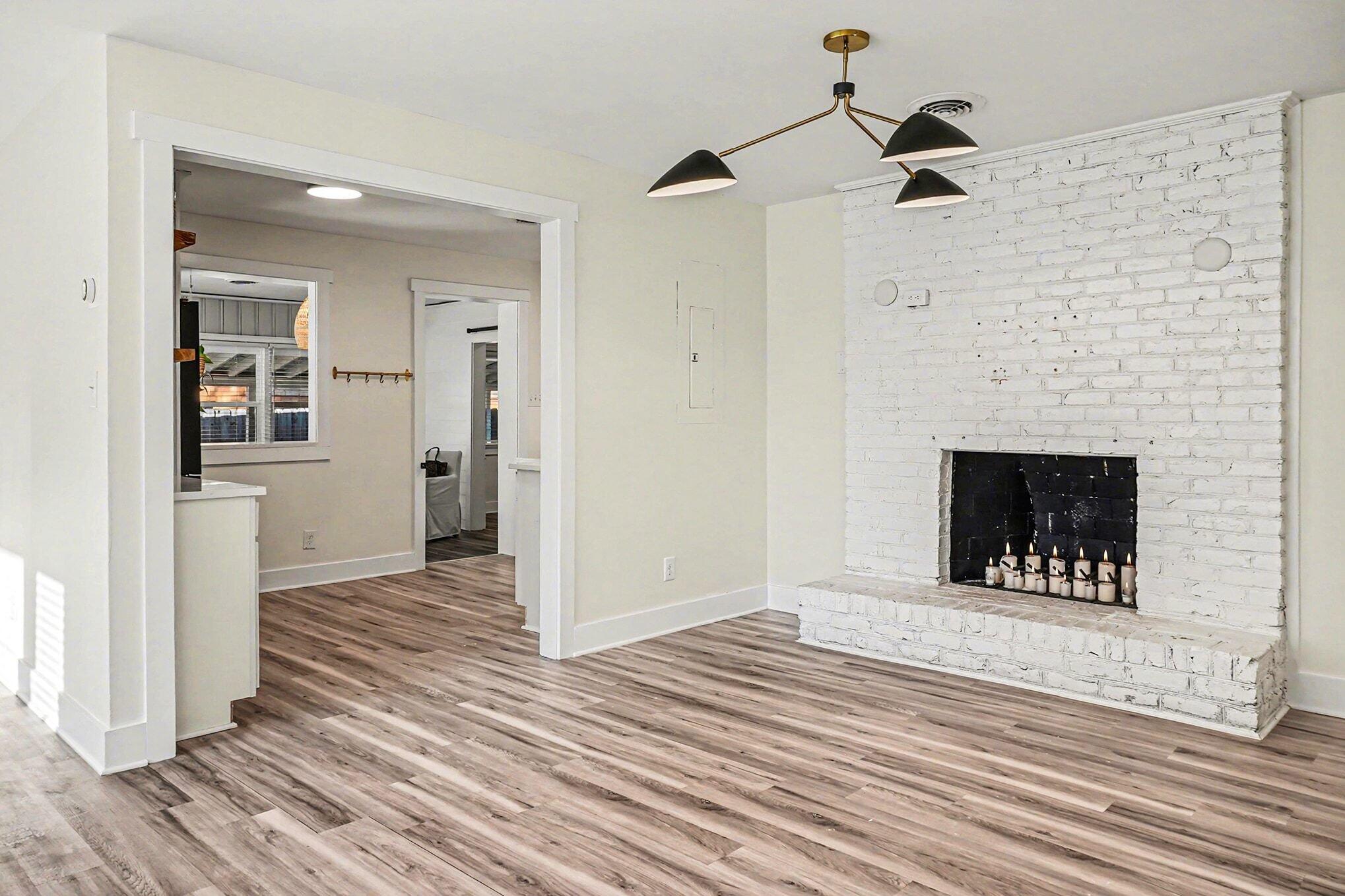 818 West Madison Avenue Charleston, SC 29412 - Photo 7 of 36 Living Room with Fireplace