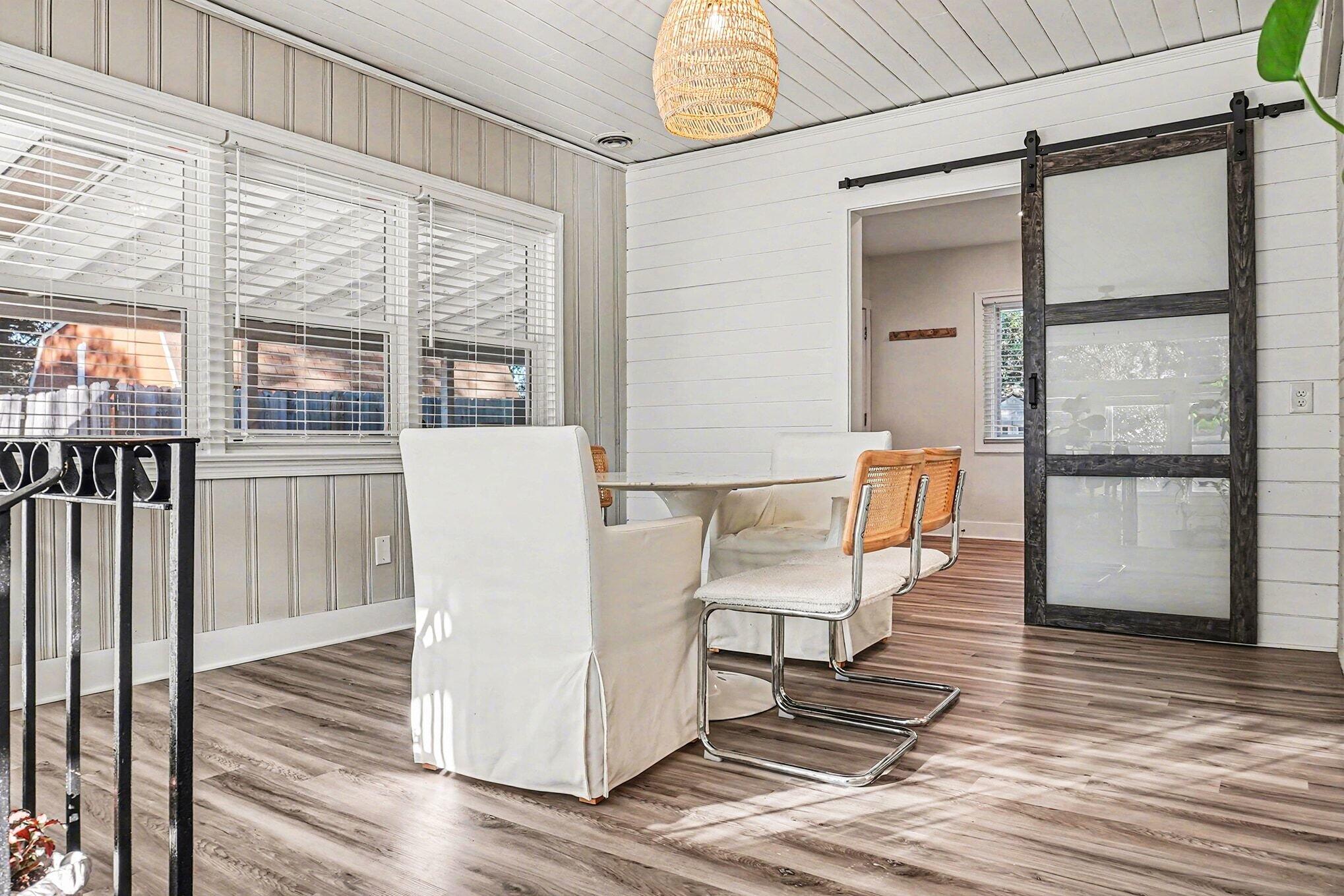 818 West Madison Avenue Charleston, SC 29412 - Photo 8 of 36 Dining Area