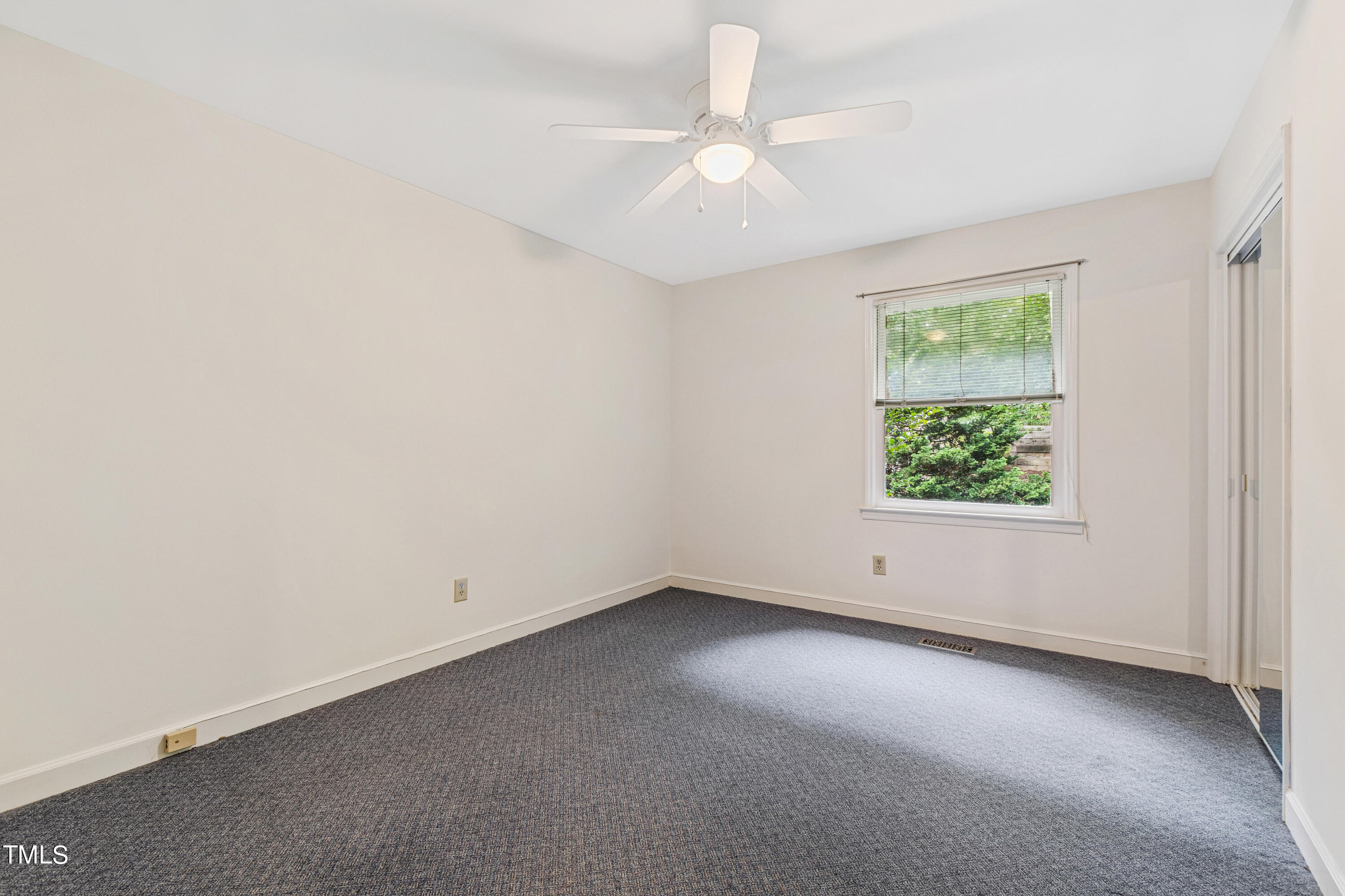 4914 Connell Drive Raleigh, NC 27612 - Photo 31 of 58 BEdroom 5
