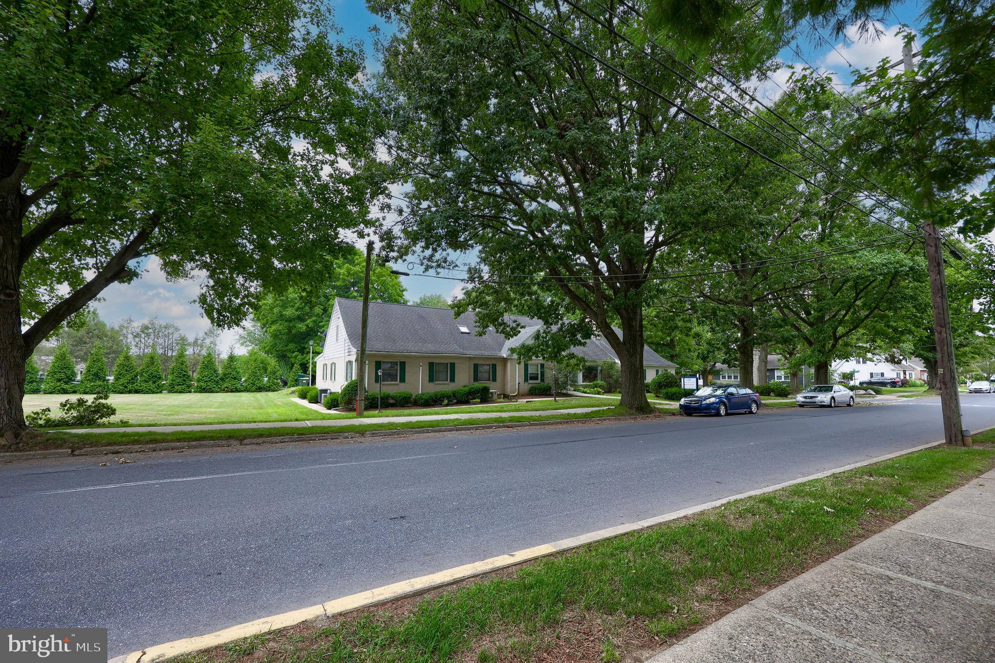 130 South Penn Street Manheim, PA 17545 - Photo 21 of 52