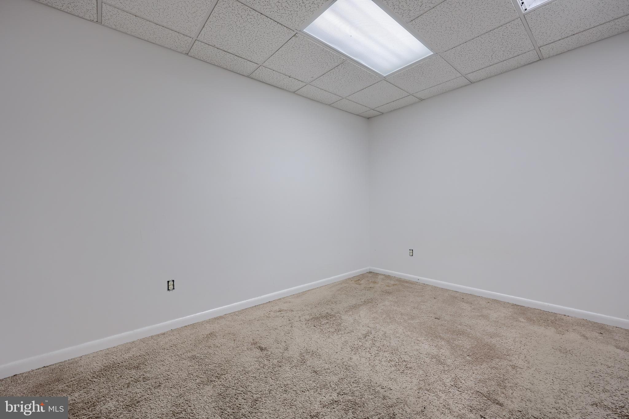 130 South Penn Street Manheim, PA 17545 - Photo 25 of 52