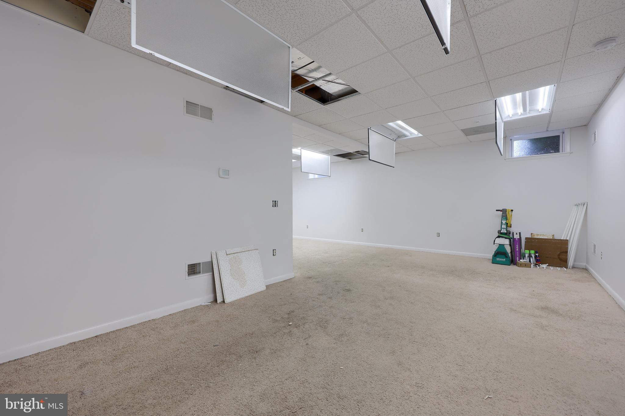 130 South Penn Street Manheim, PA 17545 - Photo 33 of 52