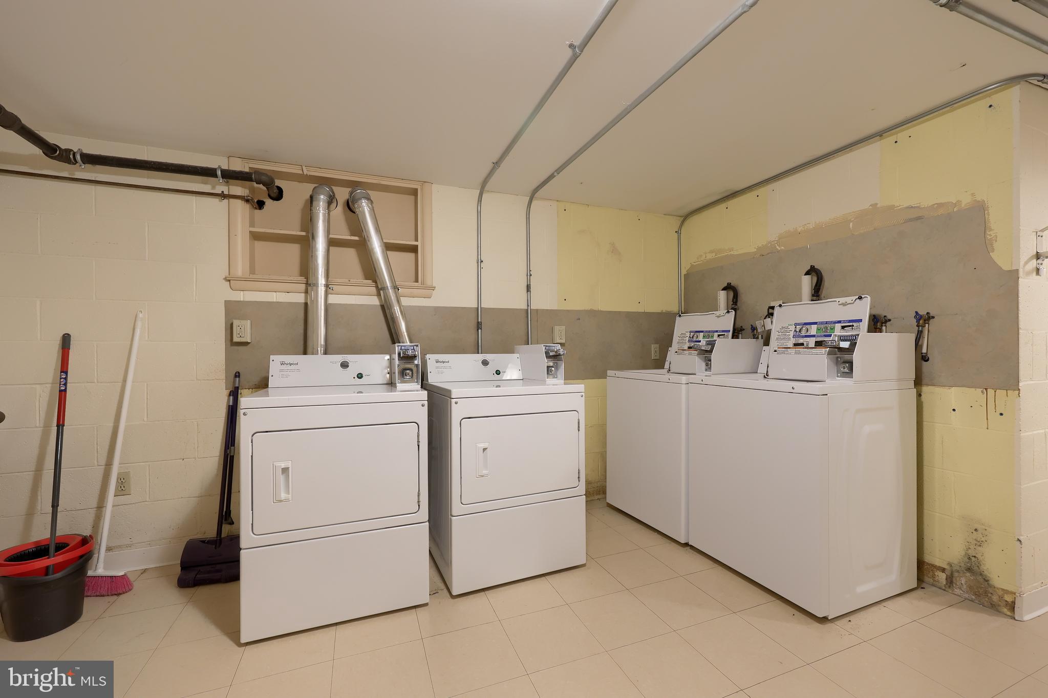 130 South Penn Street Manheim, PA 17545 - Photo 36 of 52