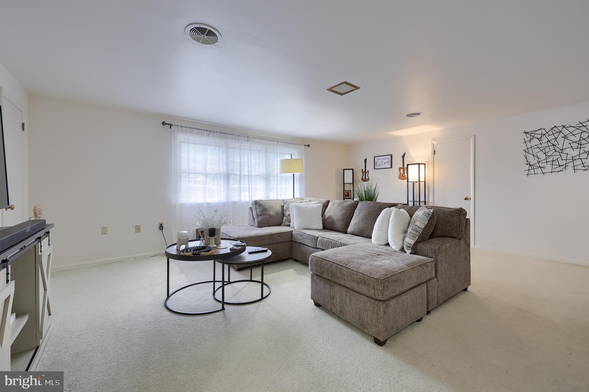 130 South Penn Street Manheim, PA 17545 - Photo 40 of 52