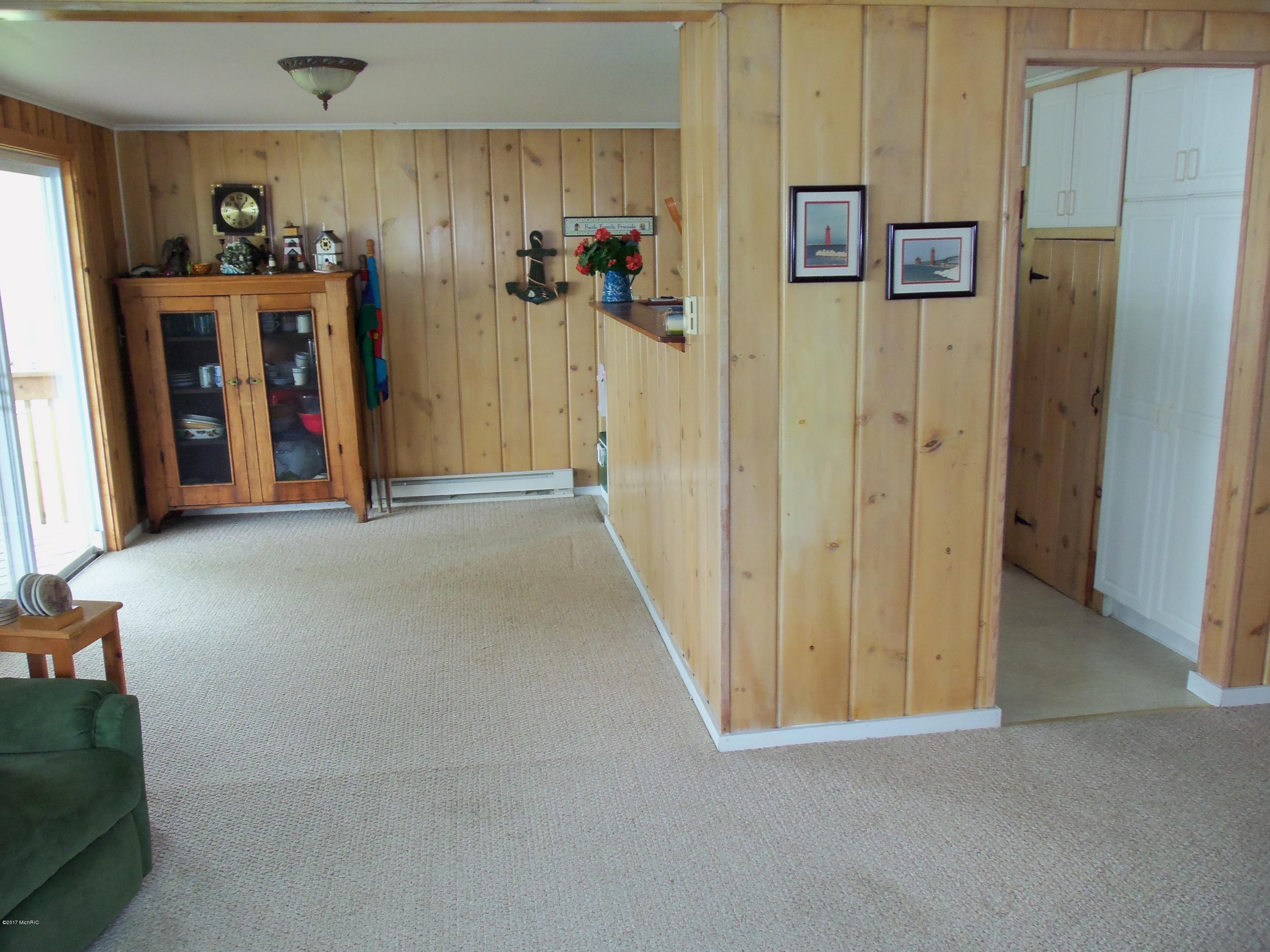 133 Waffle Point Coldwater, MI 49036 - Photo 5 of 17 101_4383